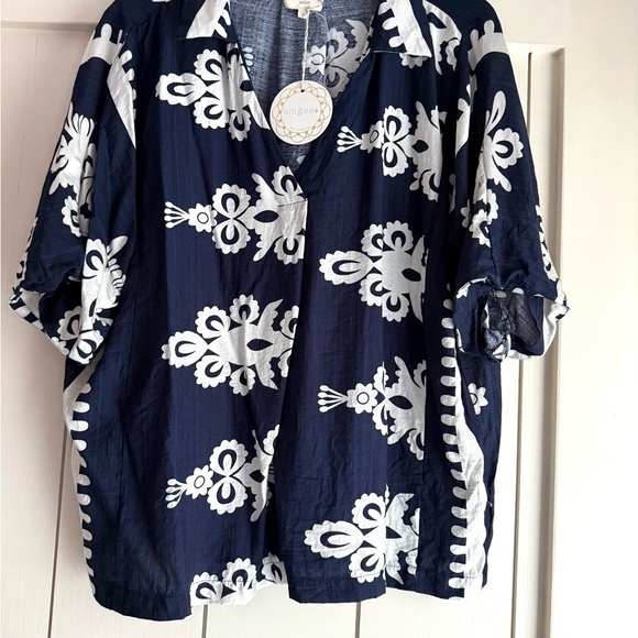 Umgee Tops - Umgee Navy and White Patterned Blouse